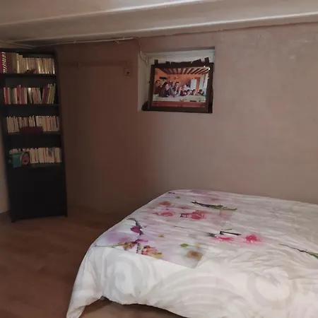 Logement Chaleureux Chauffry Exterior photo